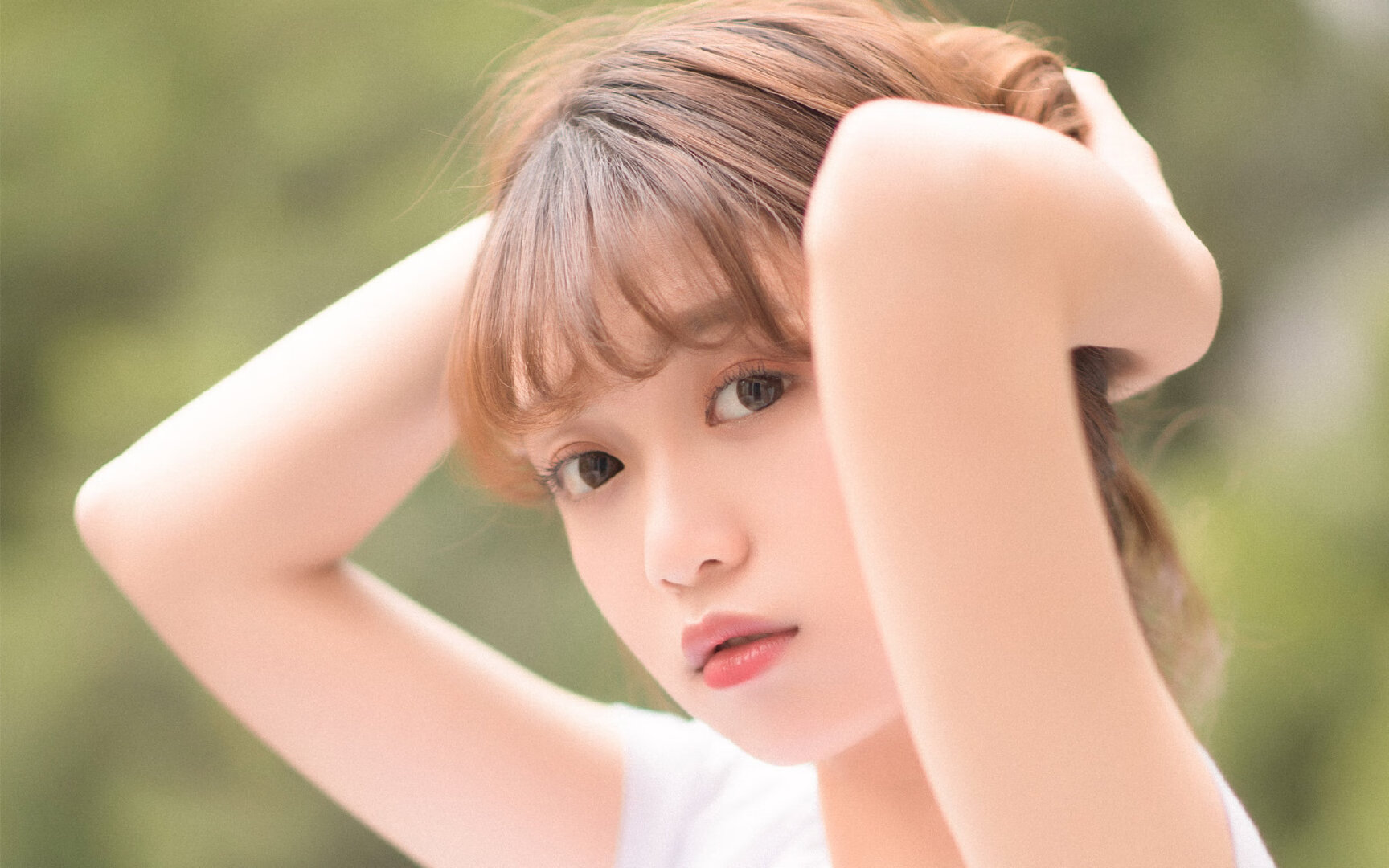 德甲激烈对抗，教练强调团队合作，德甲各俱乐部现任教练